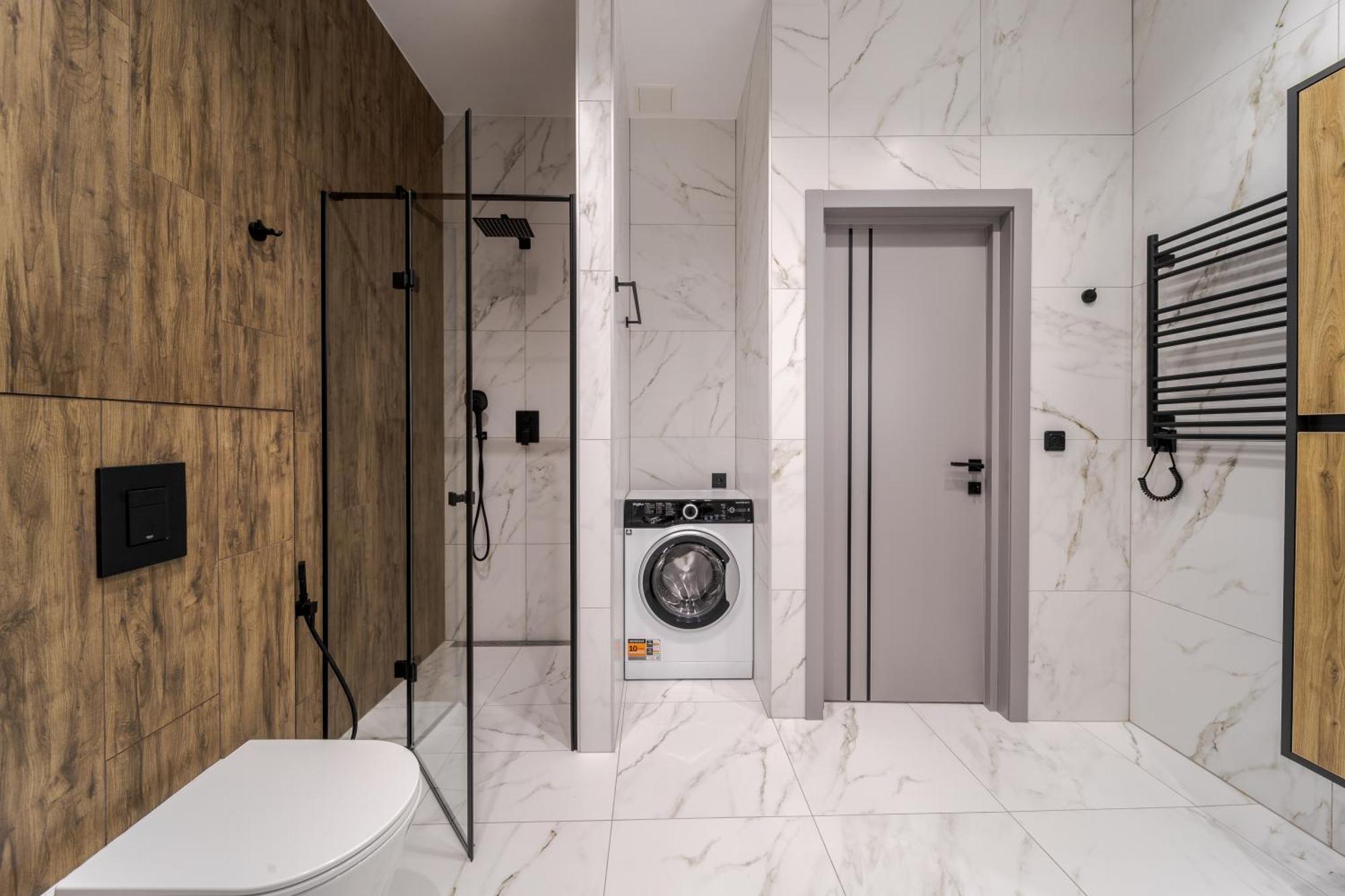 Royal Special Bathtub Gogolia 11 *